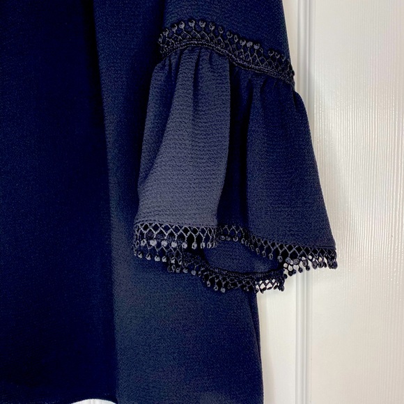 Liz Claiborne Black Blouse - Picture 3 of 7